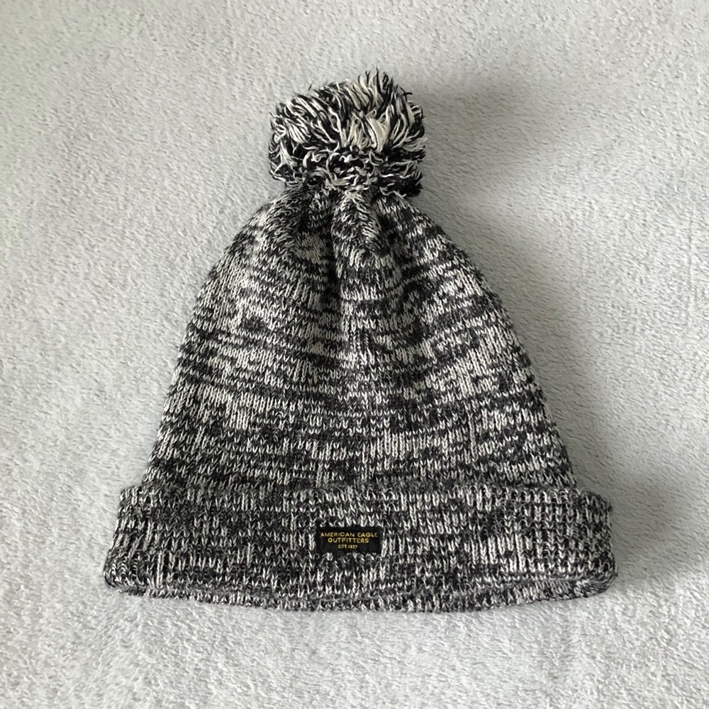 💗3/$20 AMERICAN EAGLE Marled PomPom Beanie
